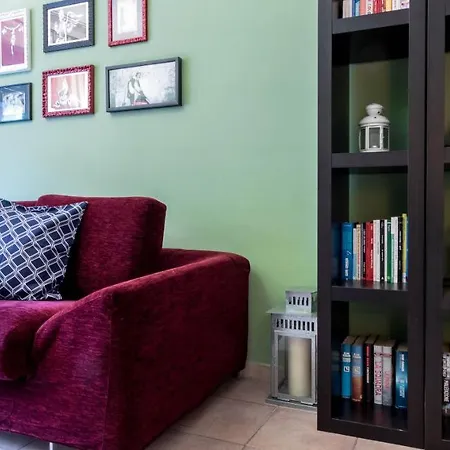 Daire Altido Apt For 4, Close To Navigli And Cinema Ducale